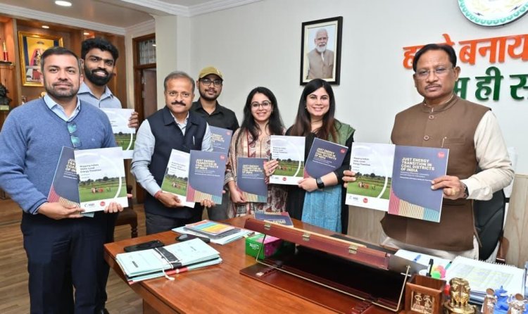 मुख्यमंत्री श्री विष्णु देव साय ने आईआईएसडी–स्वनिति इनिशिएटिव की ‘मैपिंग इंडियाज स्टेट लेवल एनर्जी ट्रांज़िशन: छत्तीसगढ़’ रिपोर्ट का किया विमोचन